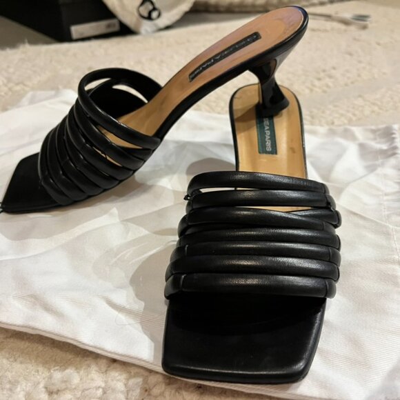 Chelsea Paris Sandals - Picture 2 of 6